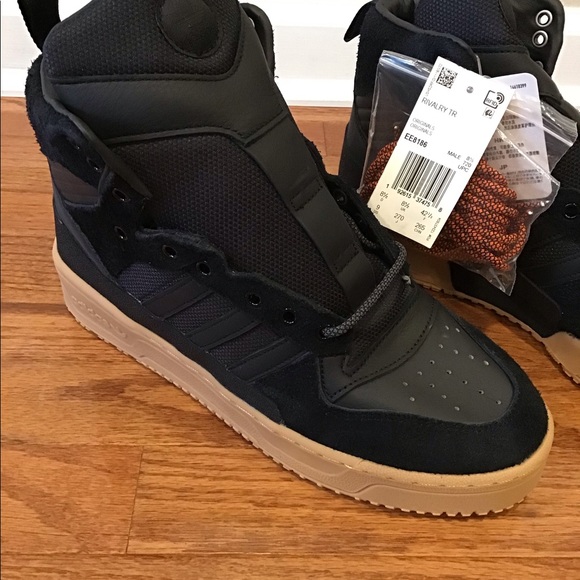 adidas rivalry tr black